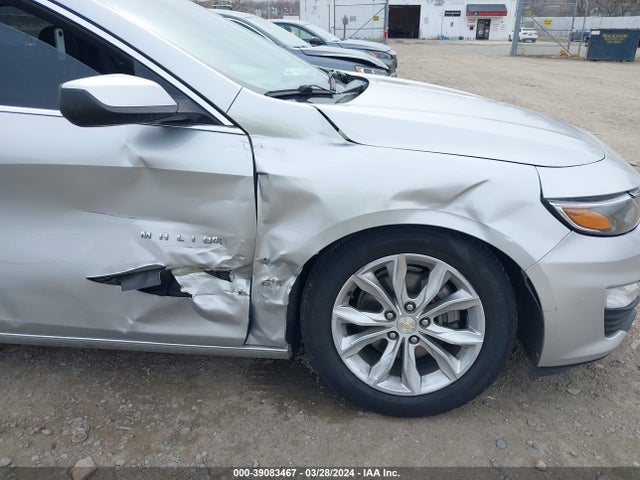 Chevrolet MALIBU LT 2019 1G1ZD5ST7KF147151 Image 17