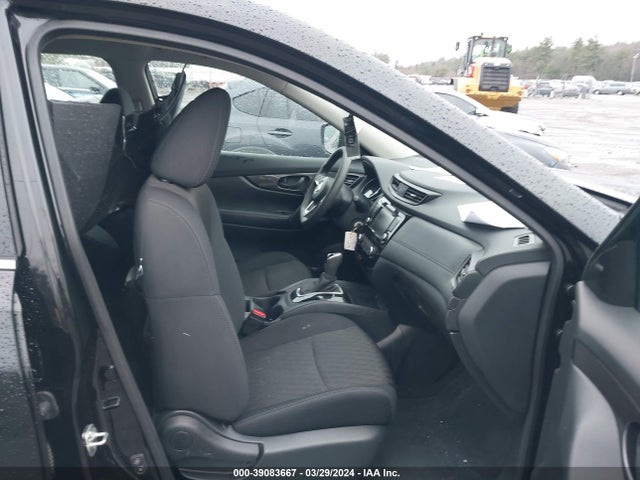 Nissan ROGUE S 2019 5N1AT2MV8KC825827 Image 5