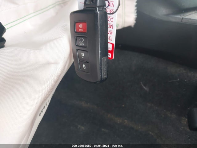 Toyota RAV4 SE 2016 JTMNFREVXGJ077718 Image 11