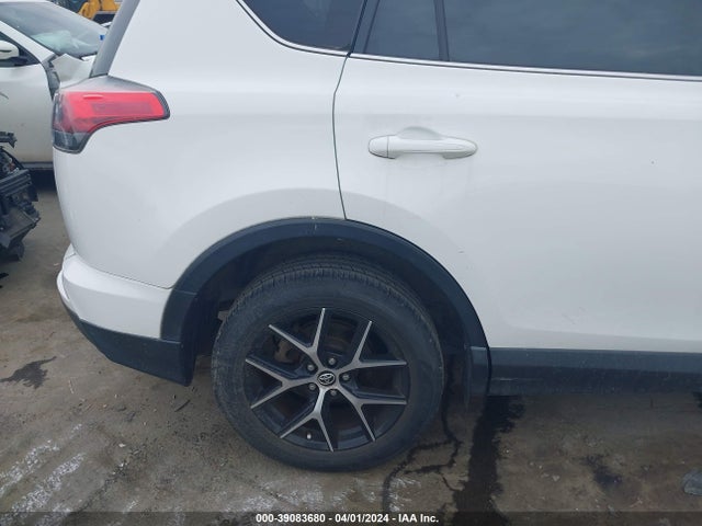Toyota RAV4 SE 2016 JTMNFREVXGJ077718 Image 17