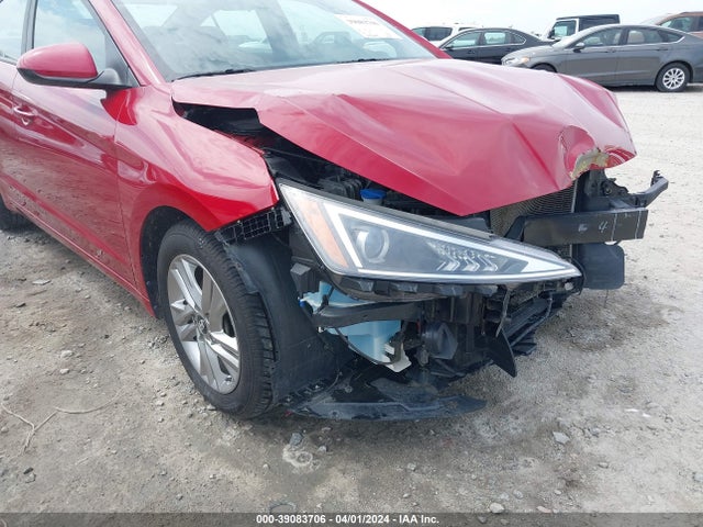 KMHD84LF2KU817480 Hyundai ELANTRA SEL