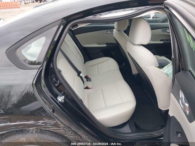 KIA Forte Lxs 2023 3KPF24AD0PE514350 Image 8