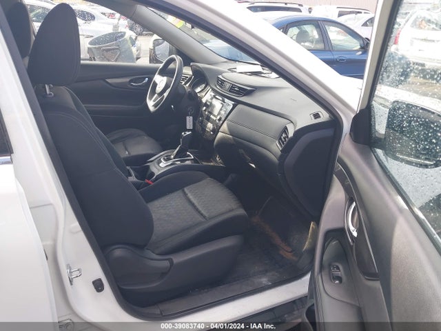 Nissan ROGUE S 2017 KNMAT2MT7HP550388 Image 5