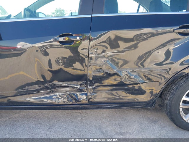 Chevrolet Sonic Lt Auto 2015 1G1JC5SG3F4214879 Image 6