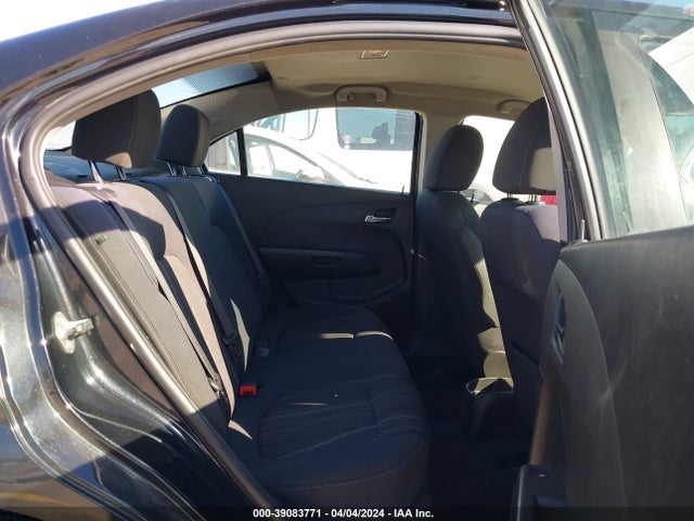 Chevrolet Sonic Lt Auto 2015 1G1JC5SG3F4214879 Image 8