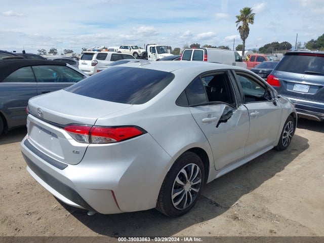 Toyota COROLLA LE 2020 5YFEPRAE6LP092001 Image 4