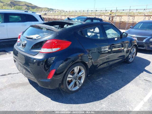 KMHTC6AD3GU251490 Hyundai Veloster