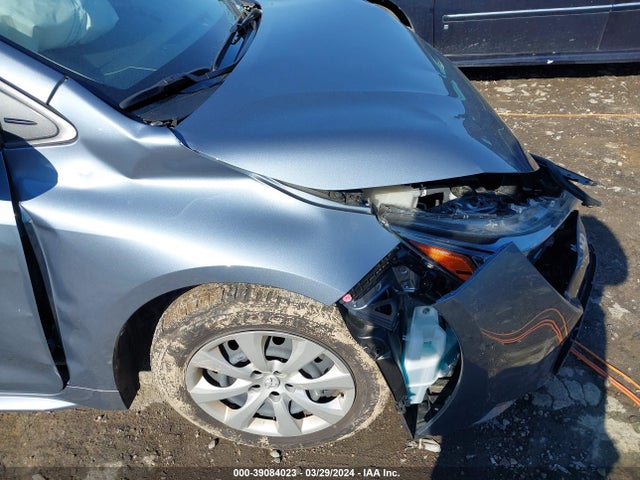 Toyota COROLLA LE 2022 JTDEPMAE3N3016606 Image 18