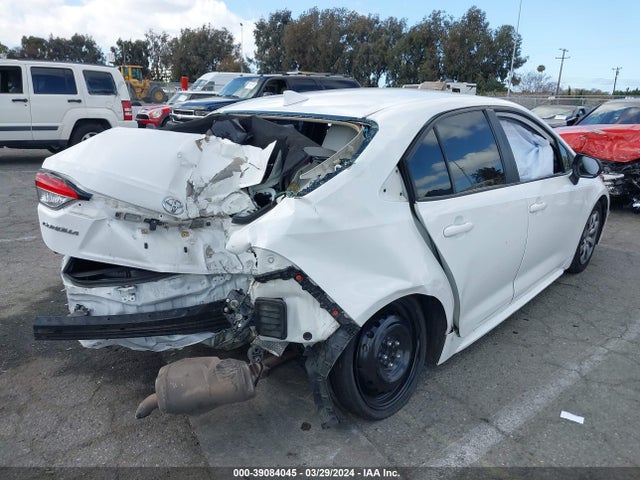 Toyota COROLLA LE 2021 5YFEPMAE2MP195369 Image 4