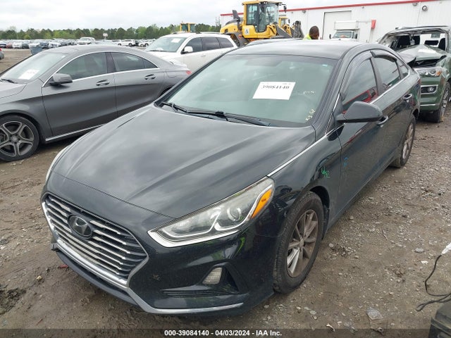Hyundai SONATA SE 2018 5NPE24AF0JH680531 Image 2