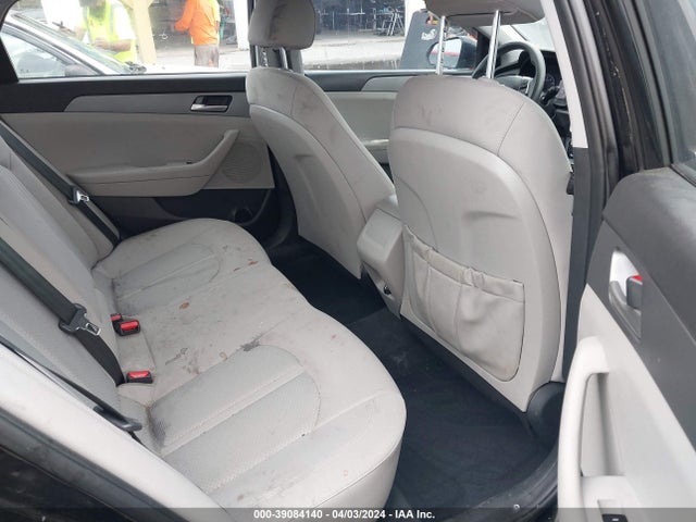 Hyundai SONATA SE 2018 5NPE24AF0JH680531 Image 8