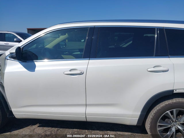 Toyota Highlander Xle V6 2016 5TDKKRFH3GS186063 Image 15