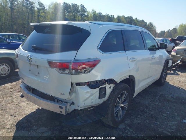 Toyota Highlander Xle V6 2016 5TDKKRFH3GS186063 Image 4