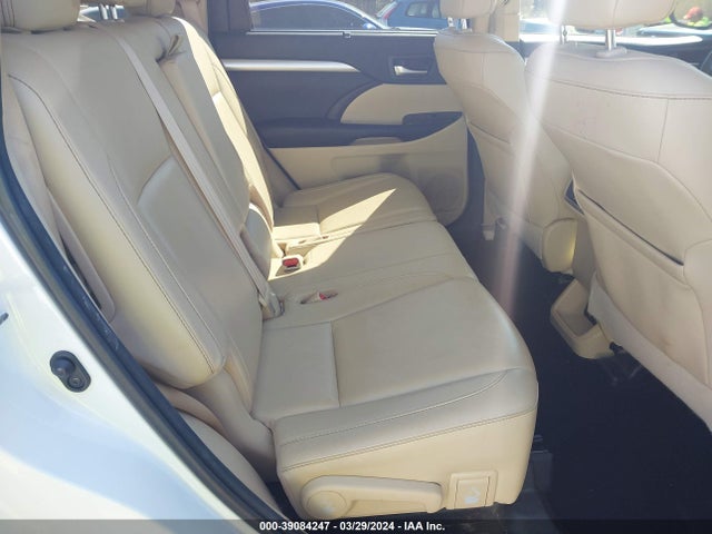 Toyota Highlander Xle V6 2016 5TDKKRFH3GS186063 Image 8