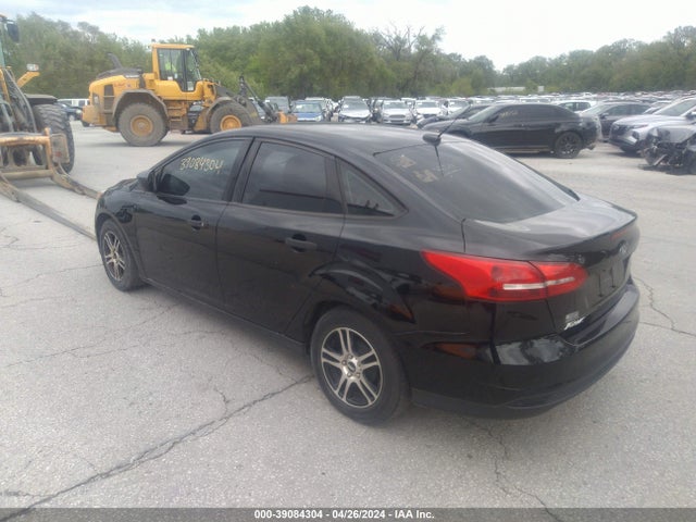 Ford FOCUS S 2017 1FADP3E2XHL314053 Image 3