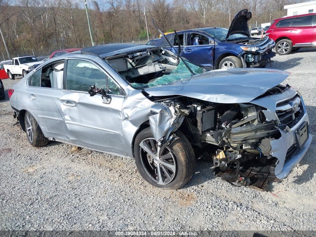 2019 4S3BNAN68K3023539 main image