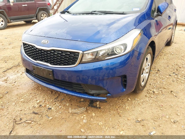 KIA FORTE LX 2017 3KPFK4A79HE055587 Image 12