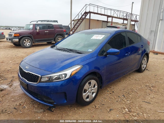KIA FORTE LX 2017 3KPFK4A79HE055587 Image 2