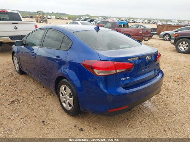 KIA FORTE LX 2017 3KPFK4A79HE055587 Image 3
