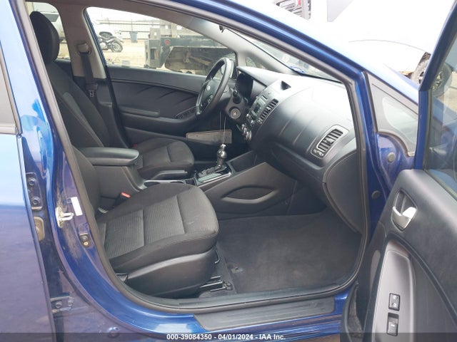 KIA FORTE LX 2017 3KPFK4A79HE055587 Image 5
