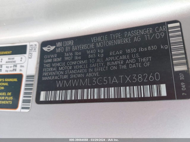 2010 MINI COOPER CLUBMAN WMWML3C51ATX38260 Photo 8