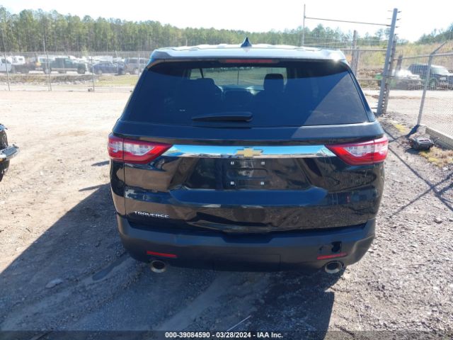 Chevrolet Traverse Ls 2018 1GNERFKWXJJ248677 Image 16