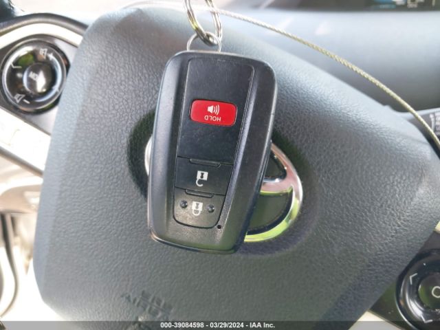 JTDKARFU4J3551701 Toyota Prius Four