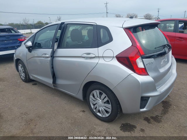 Honda FIT LX 2016 JHMGK5H59GX010256 Image 3