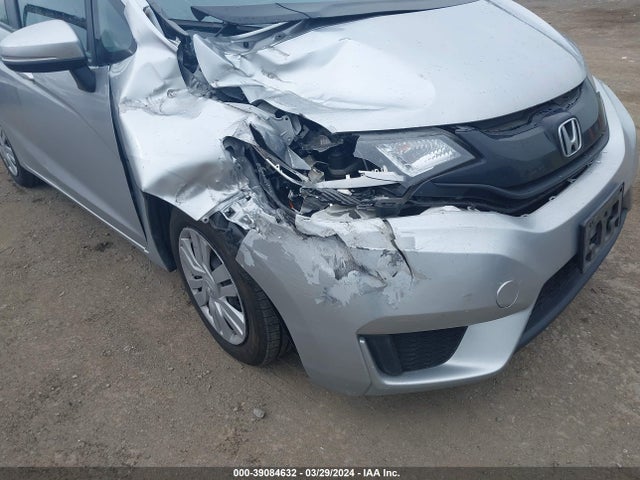 Honda FIT LX 2016 JHMGK5H59GX010256 Image 6