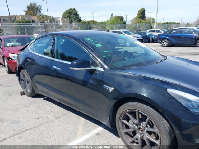 5YJ3E1EB1JF182308 Tesla Model 3 Long Range/performance