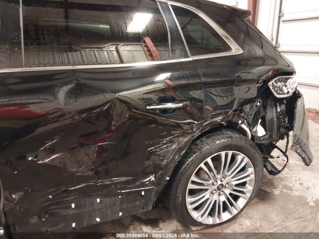 2LMPJ8LR9HBL32579 Lincoln Mkx Reserve