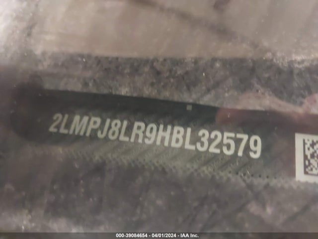 2LMPJ8LR9HBL32579 Lincoln Mkx Reserve