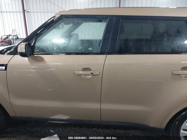 KIA SOUL + 2015 KNDJP3A50F7218791 Image 14
