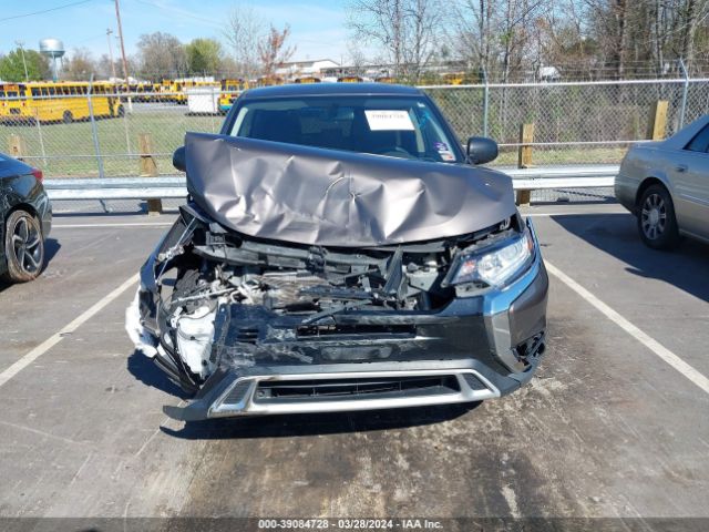 JA4AD2A3XKZ047168 Mitsubishi Outlander Es