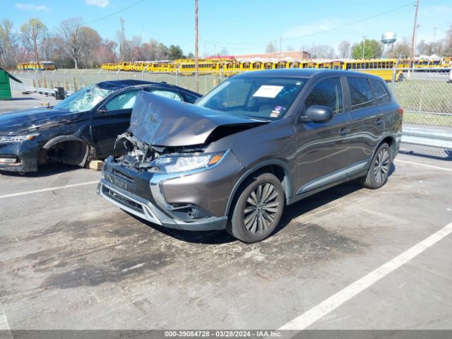 JA4AD2A3XKZ047168 Mitsubishi Outlander Es