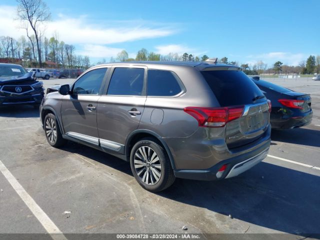 JA4AD2A3XKZ047168 Mitsubishi Outlander Es