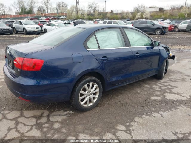 3VWB17AJ7EM435248 Volkswagen Jetta 1.8t Se