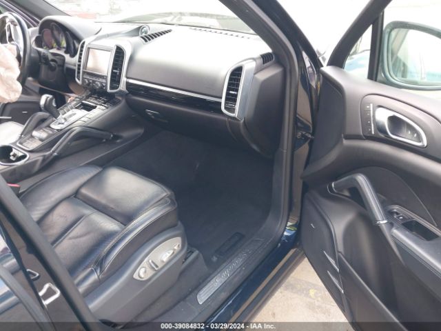 2015 PORSCHE CAYENNE E-HYBRID WP1AE2A28FLA53679 Photo 4