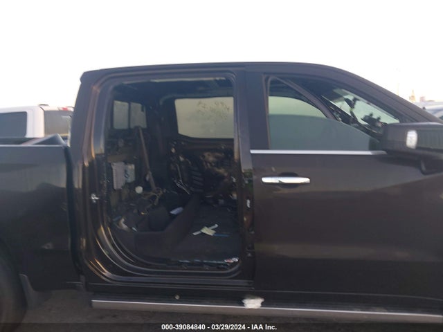 Chevrolet Silverado 1500 2019 1GCPWFED0KZ396800 Image 13
