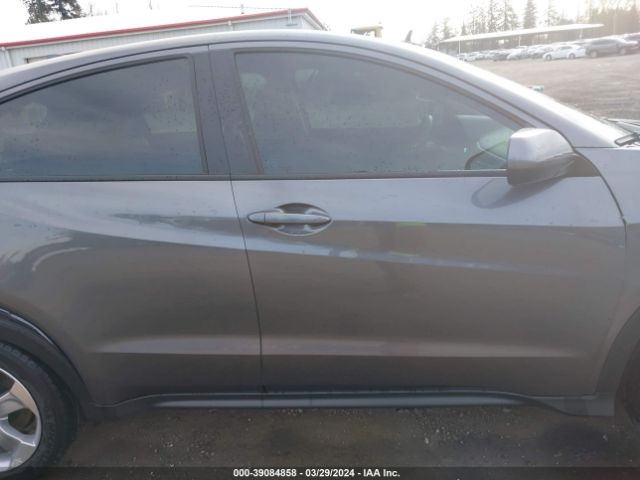 3CZRU6H31NM724078 Honda Hr-v Awd Lx