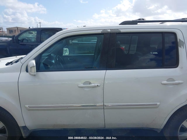 Honda Pilot Touring 2014 5FNYF4H99EB010224 Image 14