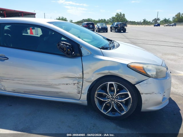 KIA Forte Koup Sx 2015 KNAFZ6A38F5360394 Image 17