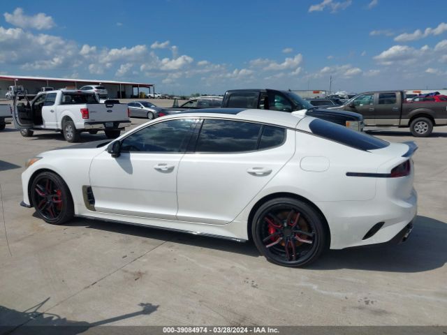 KNAE45LC6K6045955 KIA Stinger Gt1