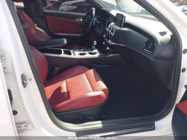 KNAE35LC0M6088550 KIA STINGER GT