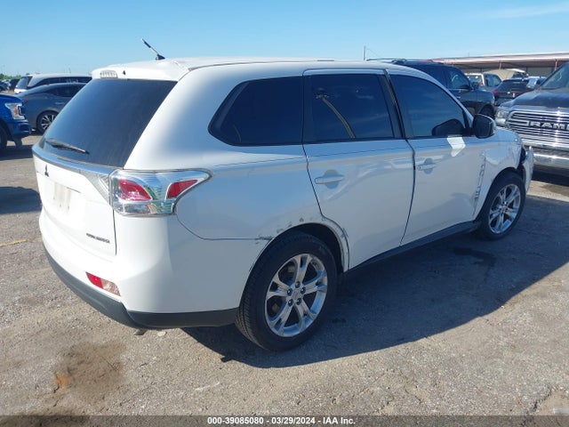 Mitsubishi Outlander Se 2014 JA4AD3A35EZ014864 Image 4