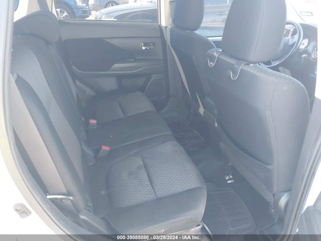 Mitsubishi Outlander Se 2014 JA4AD3A35EZ014864 Image 8