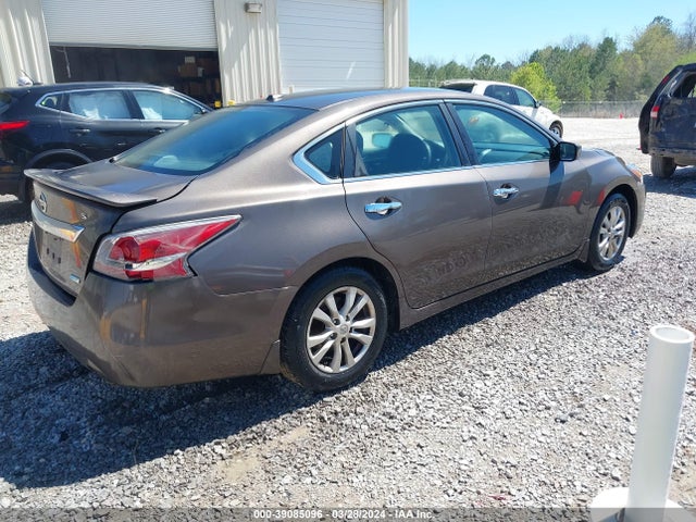 Nissan Altima 2.5 S 2014 1N4AL3AP7EC319433 Image 4