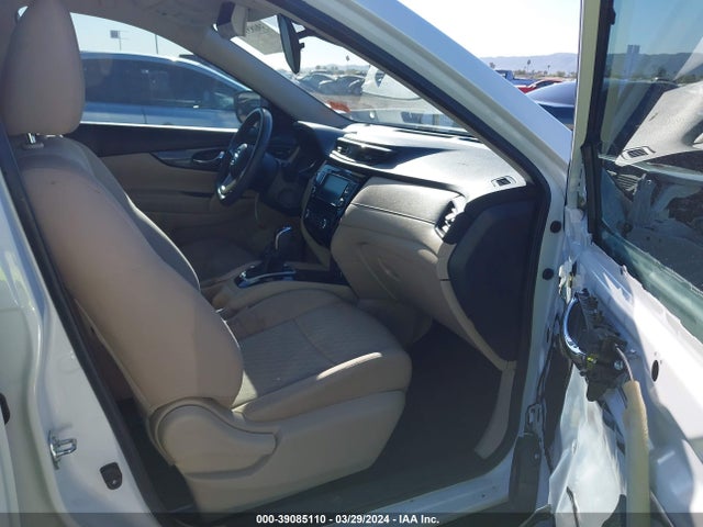Nissan ROGUE SV 2019 KNMAT2MT5KP520667 Image 5