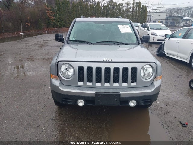 1C4NJRFB7GD673418 Jeep Patriot Latitude