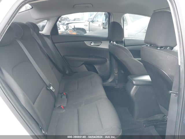 KIA FORTE FE 2021 3KPF24ADXME367370 Image 8